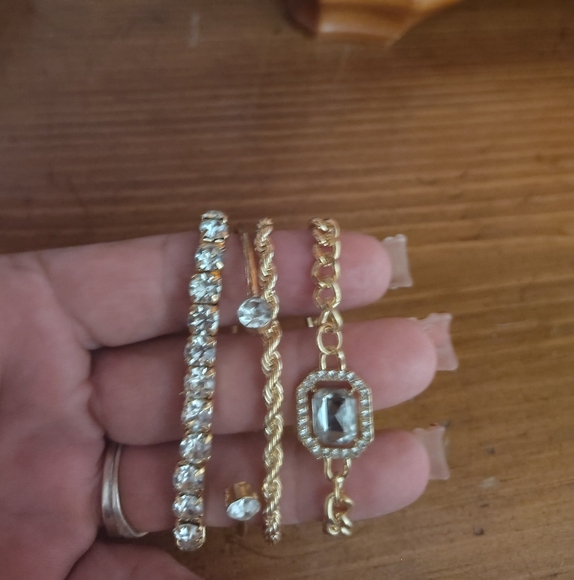 Elegant Gold and Silver Bracelet Set - Picture 2 of 2